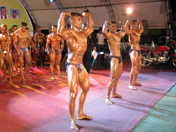 Air Force musclemen emerge champions at Hambanthota
