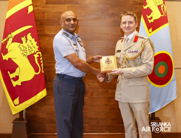 OUTGOING DEFENCE ADVISOR AT THE BRITISH HIGH COMMISSION IN SRI LANKA CALLS ON THE COMMANDER