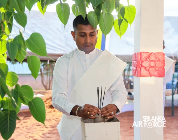 11TH SRI AVIATION CONTINGENT IN MINUSCA MARKS POSON POYA DAY WITH RELIGIOUS OBSERVANCES AT BRIA
