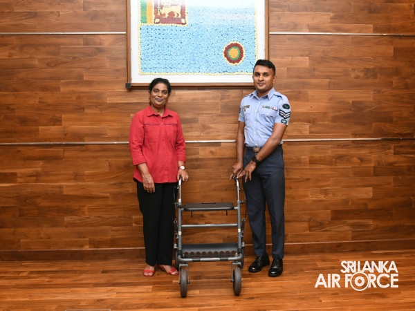 SLAF SEVA VANITHA UNIT DONATES MOBILITY AIDS TO DESERVING FAMILY MEMBERS OF SERVICE PERSONNEL